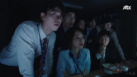 吃瓜看戏前线在线观看免费,揭秘“吃瓜看戏前线”在线观看的独家秘籍  第2张